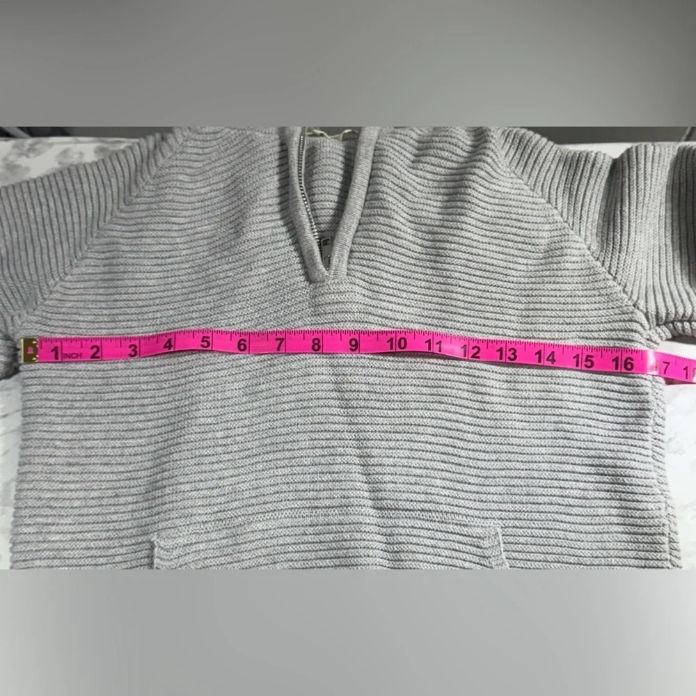 H&M boys pullover gray hooded Sweater size 12-14Y - Picture 3 of 9